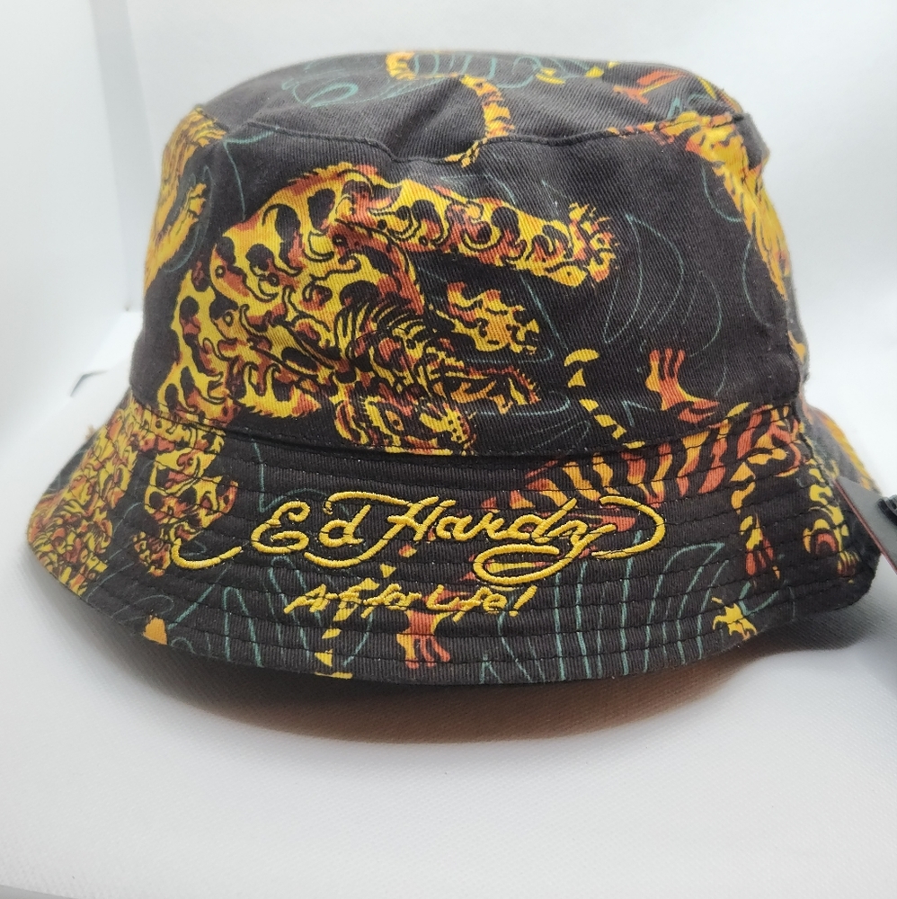 Ed Hardy Tiger reversible bucket hat